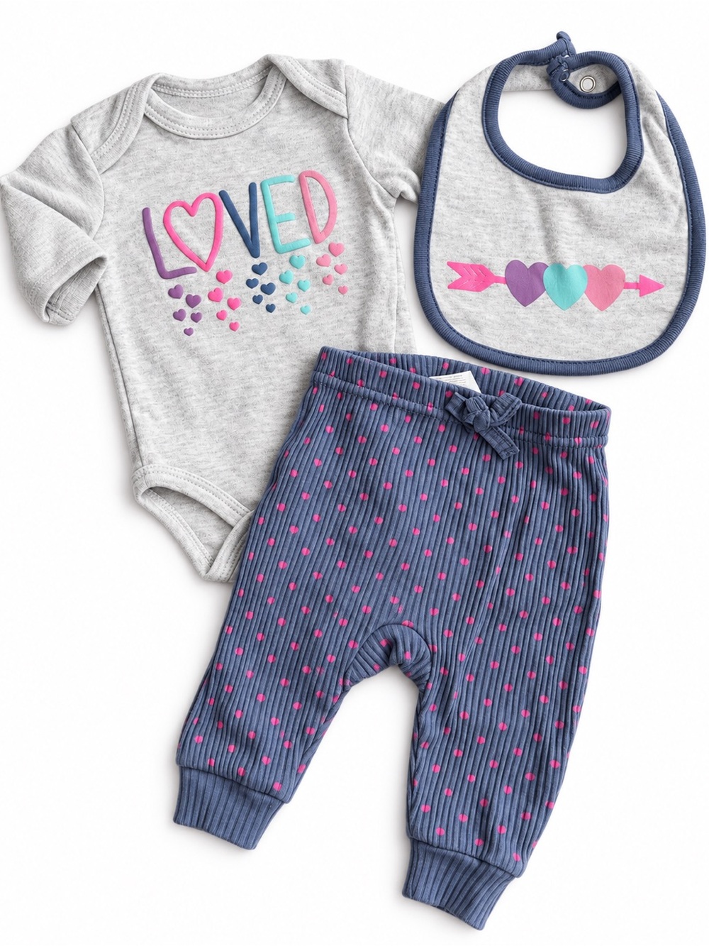 Mon Cheri - LOVED 💕 baby set - pants, onesie & bib